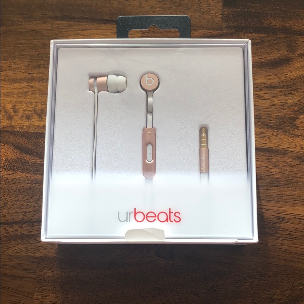 Beats by Dr. Dre urBeats 2 Headphones Rose Gold
